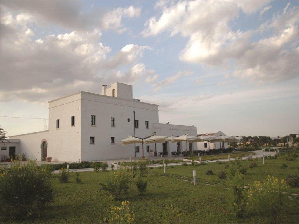 Hotel Saraceno Al Faro Taranto Exterior photo